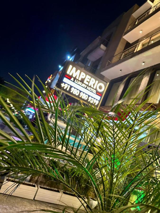 Hotel The Imperio Nowe Delhi Zewnętrze zdjęcie